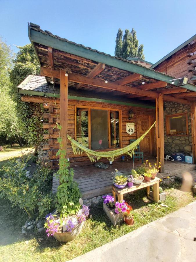 Hostel Meridiano 71 El Bolson Exterior photo